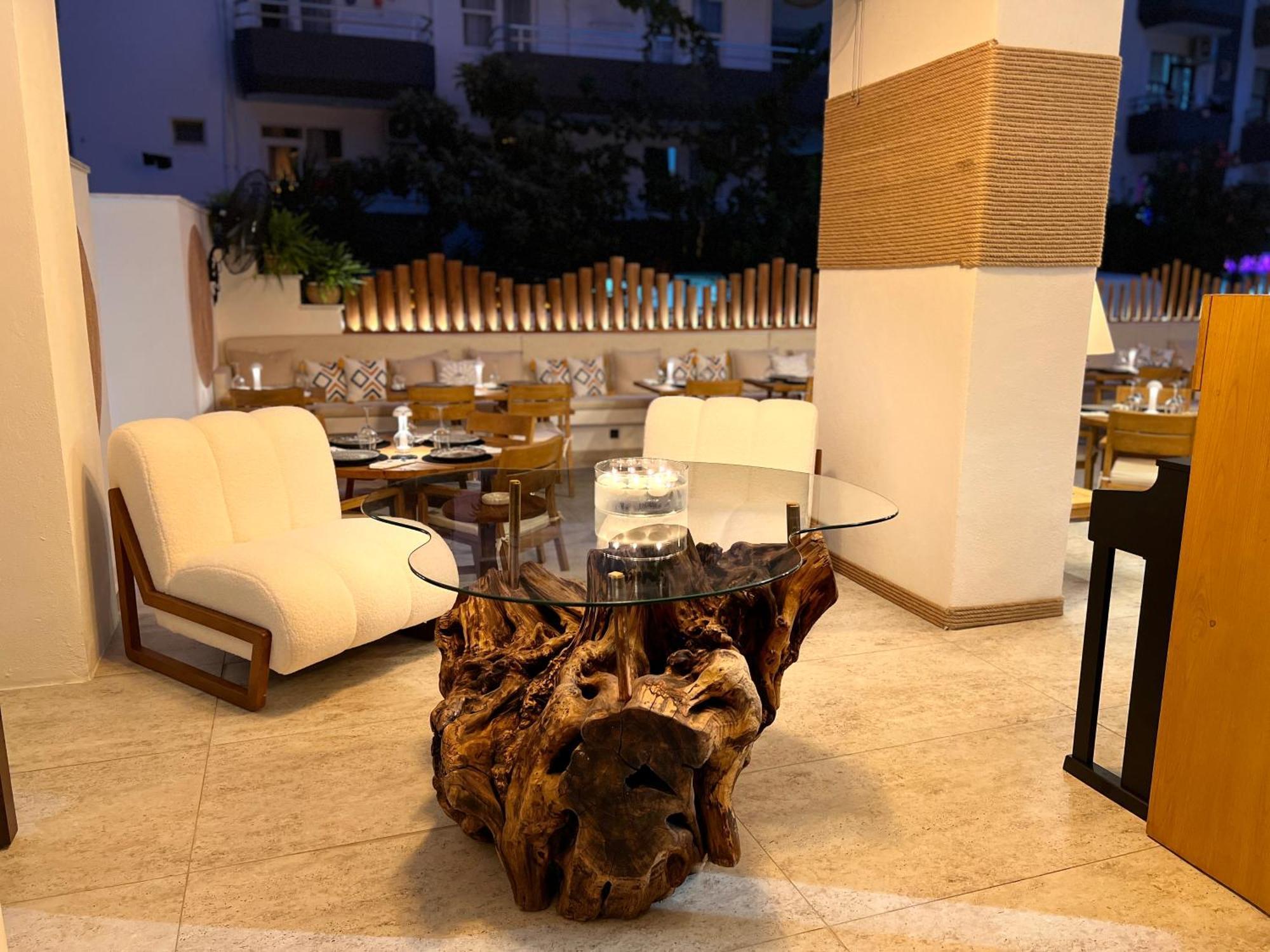 אלאניה Oji Hotel מראה חיצוני תמונה